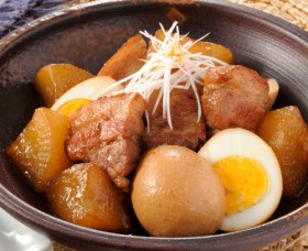 玉子と豚バラ肉の煮物